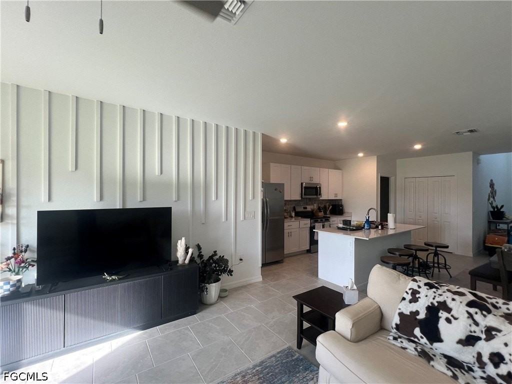 11808 Cloverly Ln - Photo 2 of 25