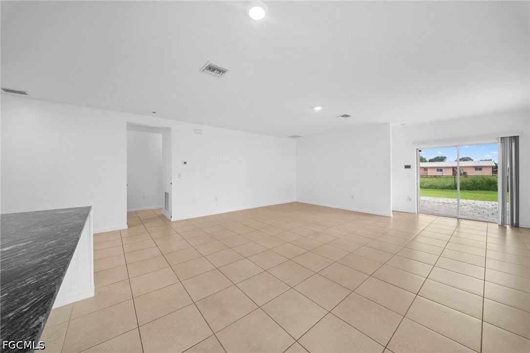 10464 Canal Brook Ln - Photo 6 of 26