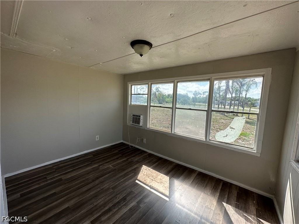 8086 Heck Dr #1A - Photo 2 of 8