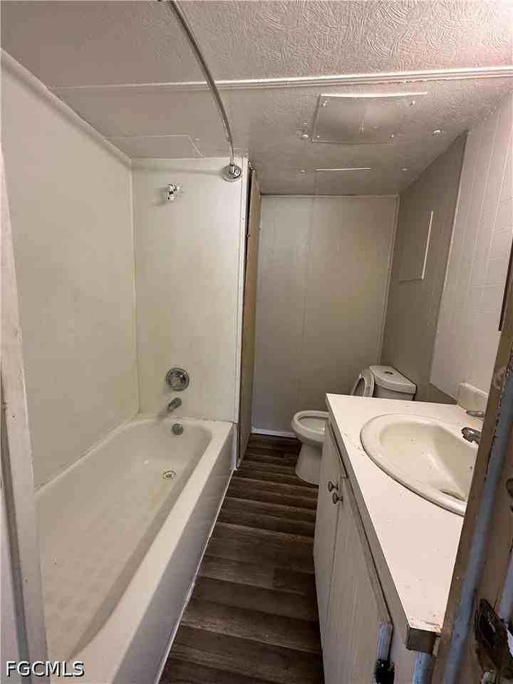 8086 Heck Dr #1A - Photo 6 of 8