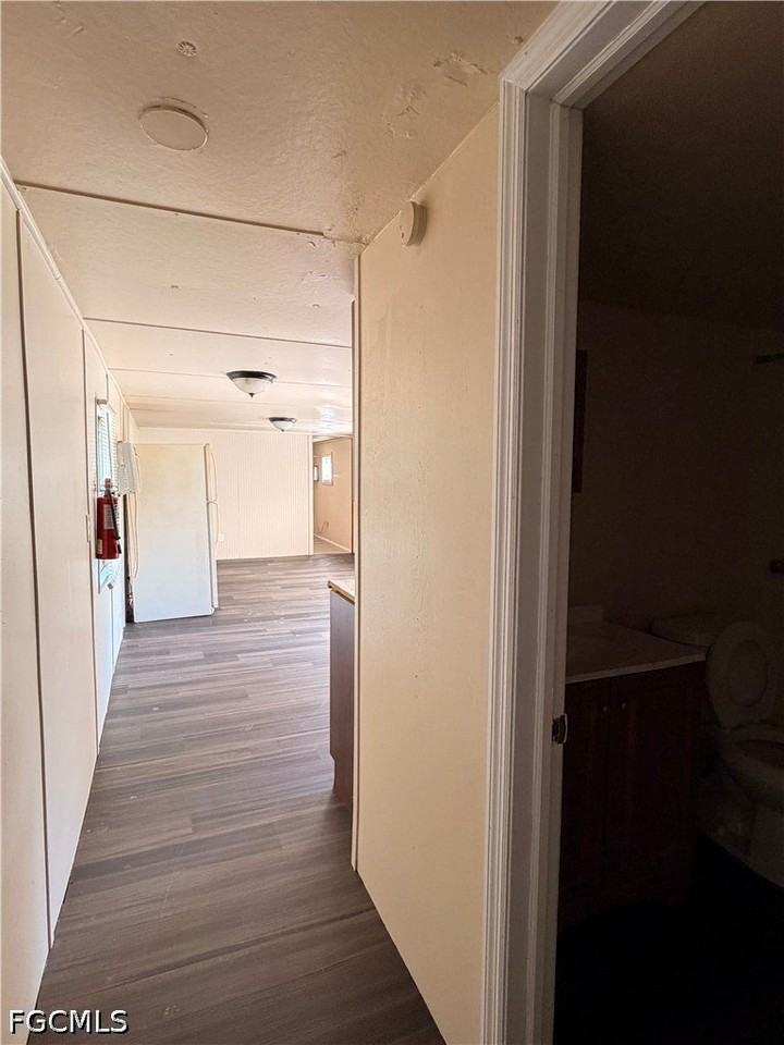 7962 Breeze Dr - Photo 5 of 7