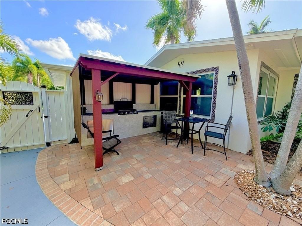 2702 Mcgregor Blvd - Photo 4 of 47