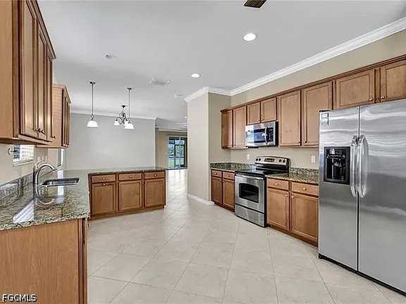 13092 Silver Thorn Loop - Photo 3 of 23