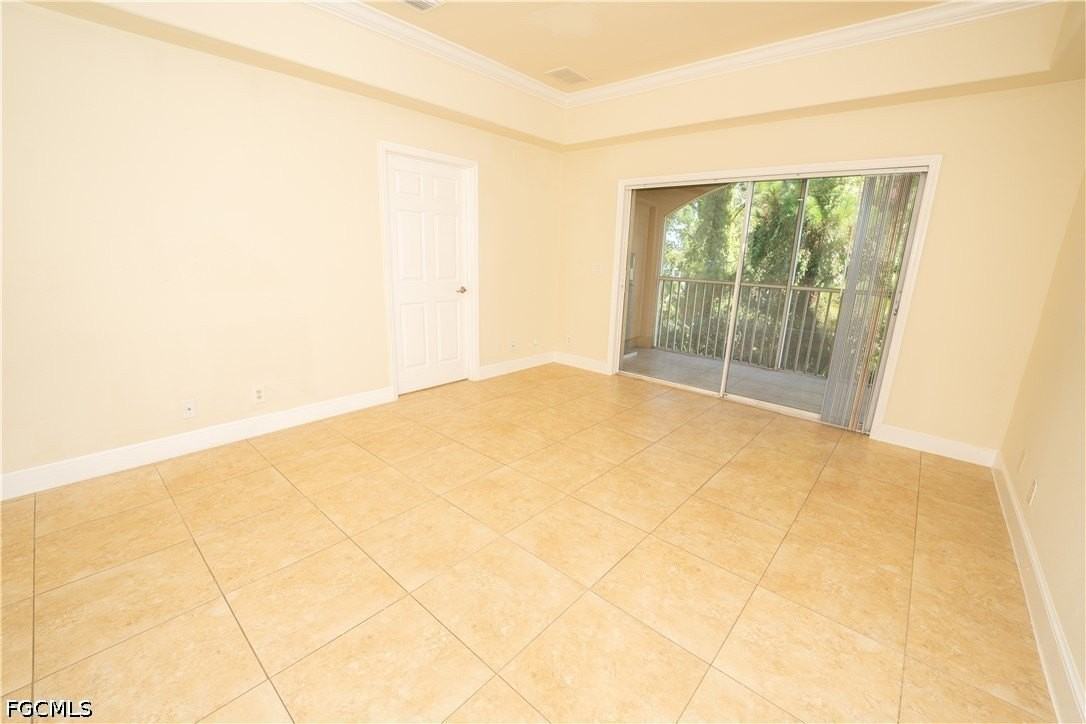 325/327 SE 23rd Avenue - Photo 7 of 21