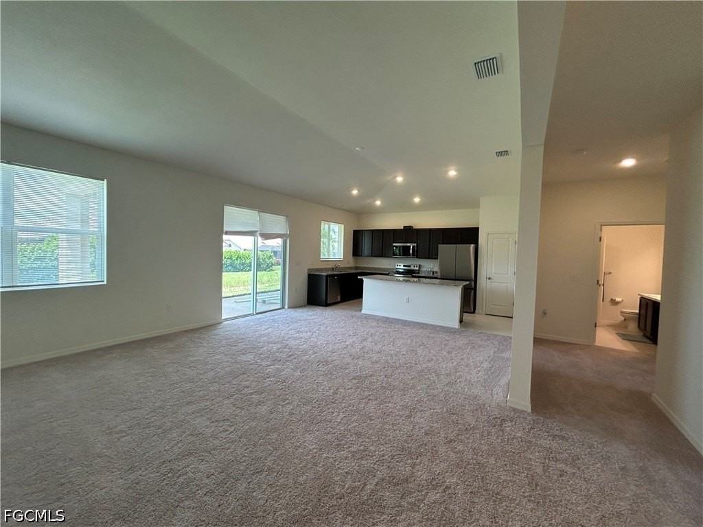 6548 Estero Bay Dr - Photo 6 of 26