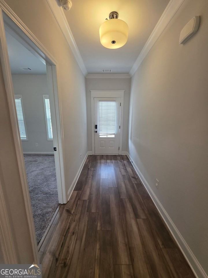 304 Sterling Creek Way - Photo 2 of 14