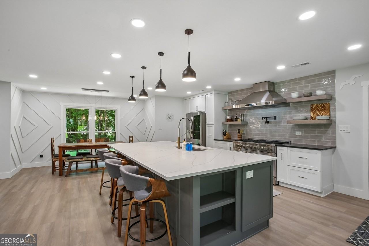 155 Aspen Way - Photo 4 of 26