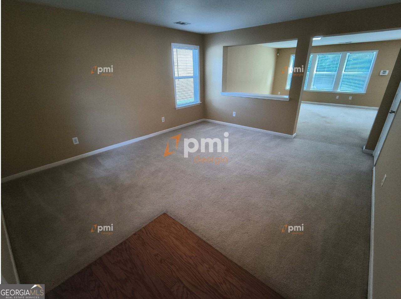 350 Fairmont Way - Photo 5 of 17