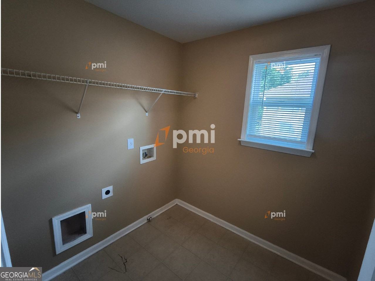 350 Fairmont Way - Photo 6 of 17