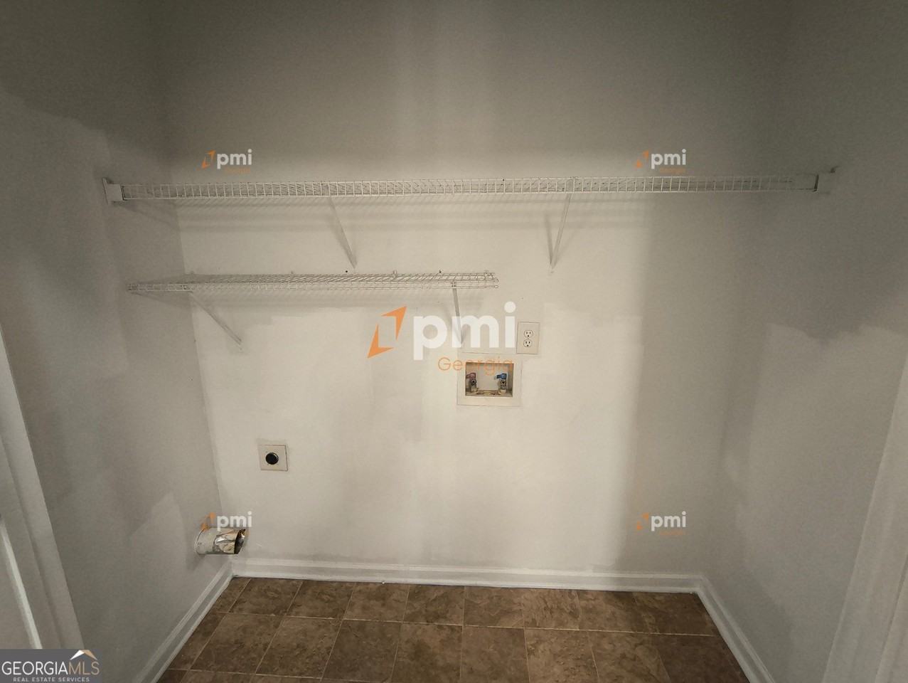 163 Chastain Way - Photo 5 of 14