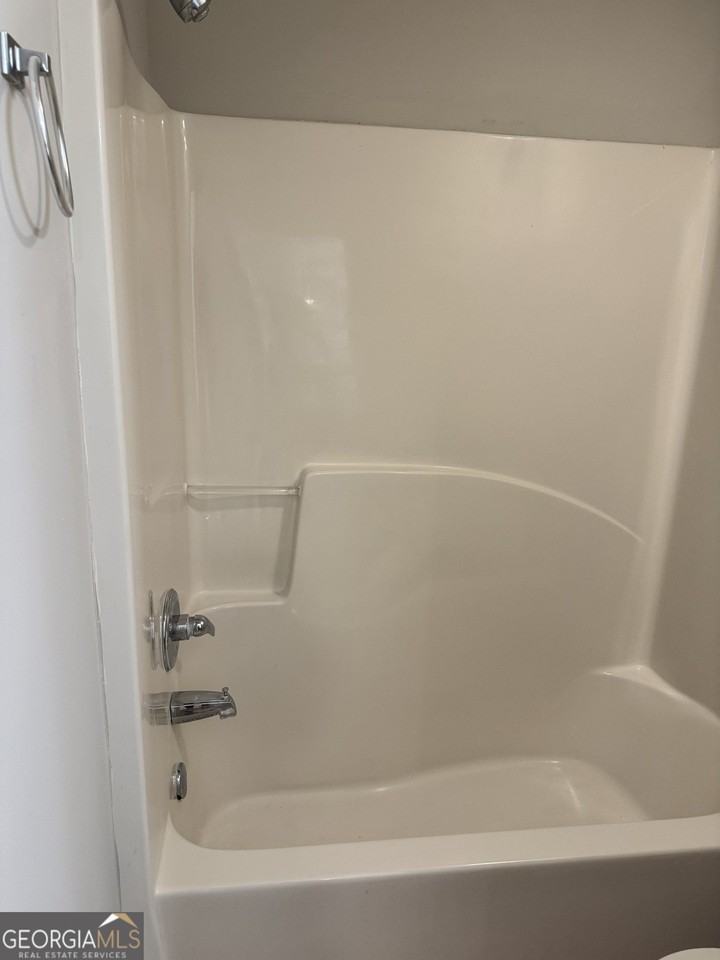 262 Village Dr - Photo 7 of 14