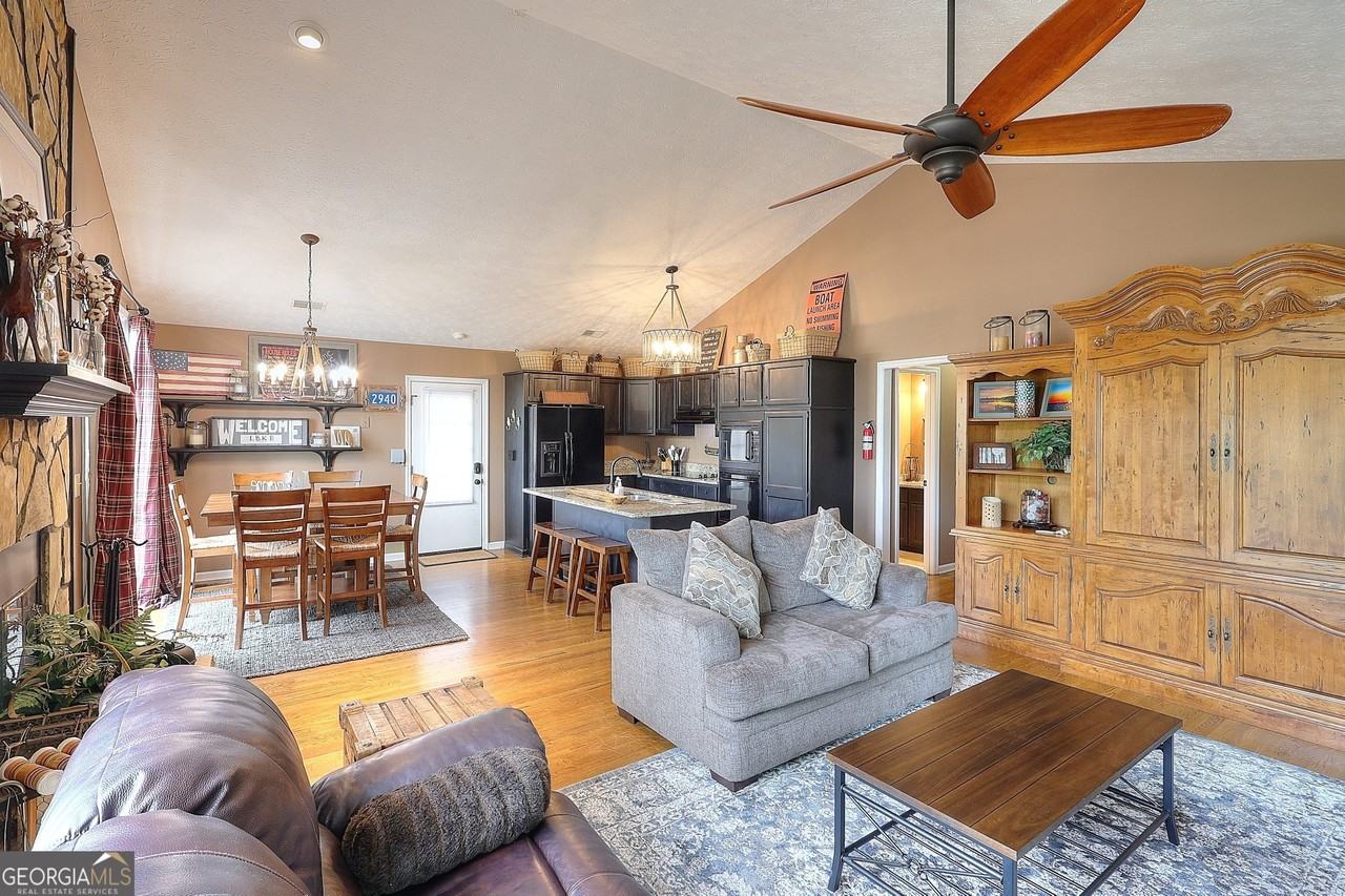 377 E River Bend Dr - Photo 6 of 16