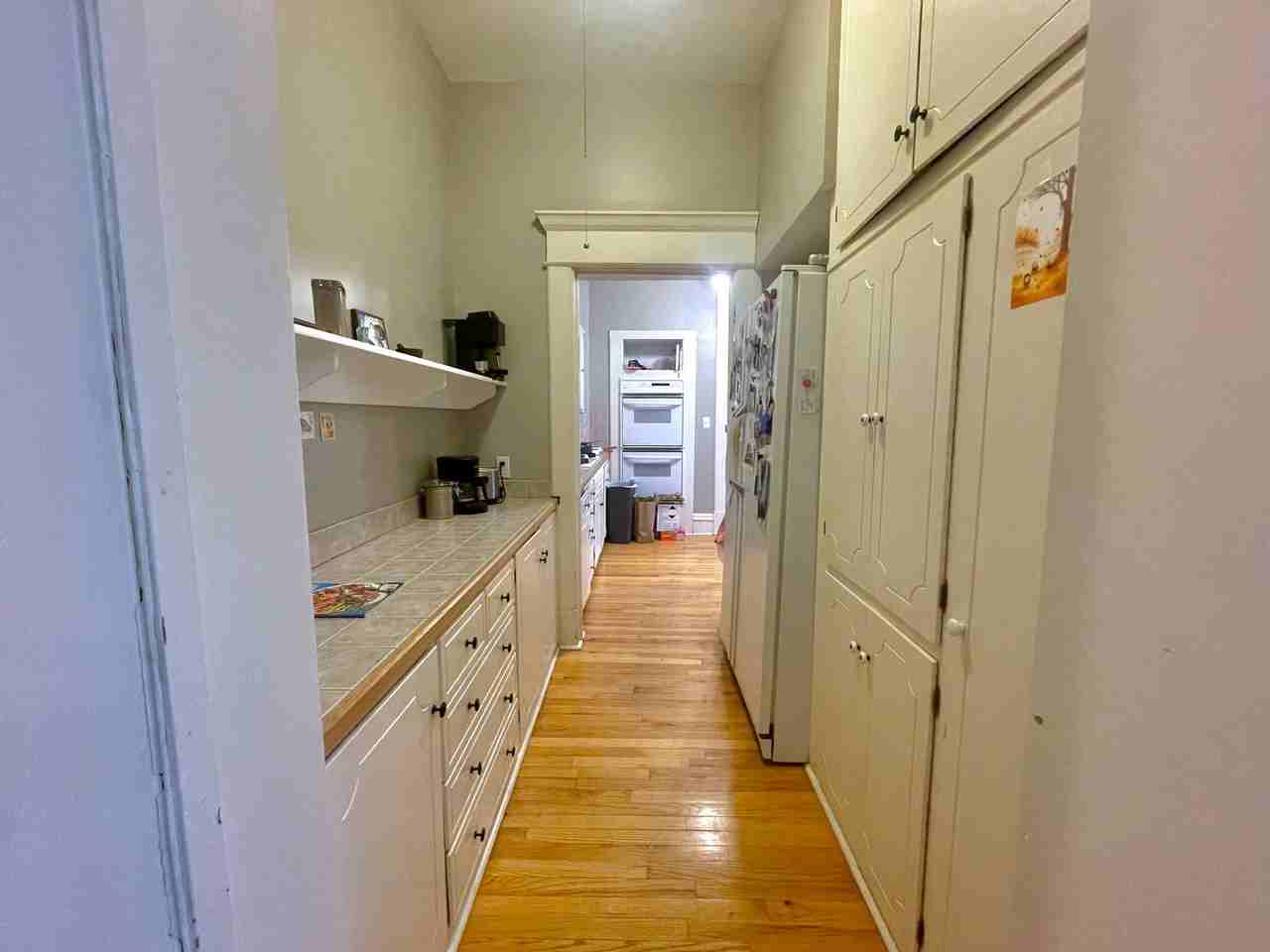 614 Grand Ave #D - Photo 6 of 20