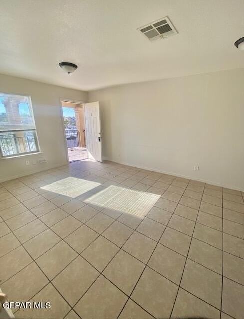 545 East Rd #F - Photo 6 of 22