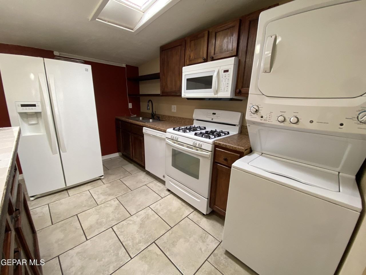 130 Buena Vista St #4 - Photo 6 of 15