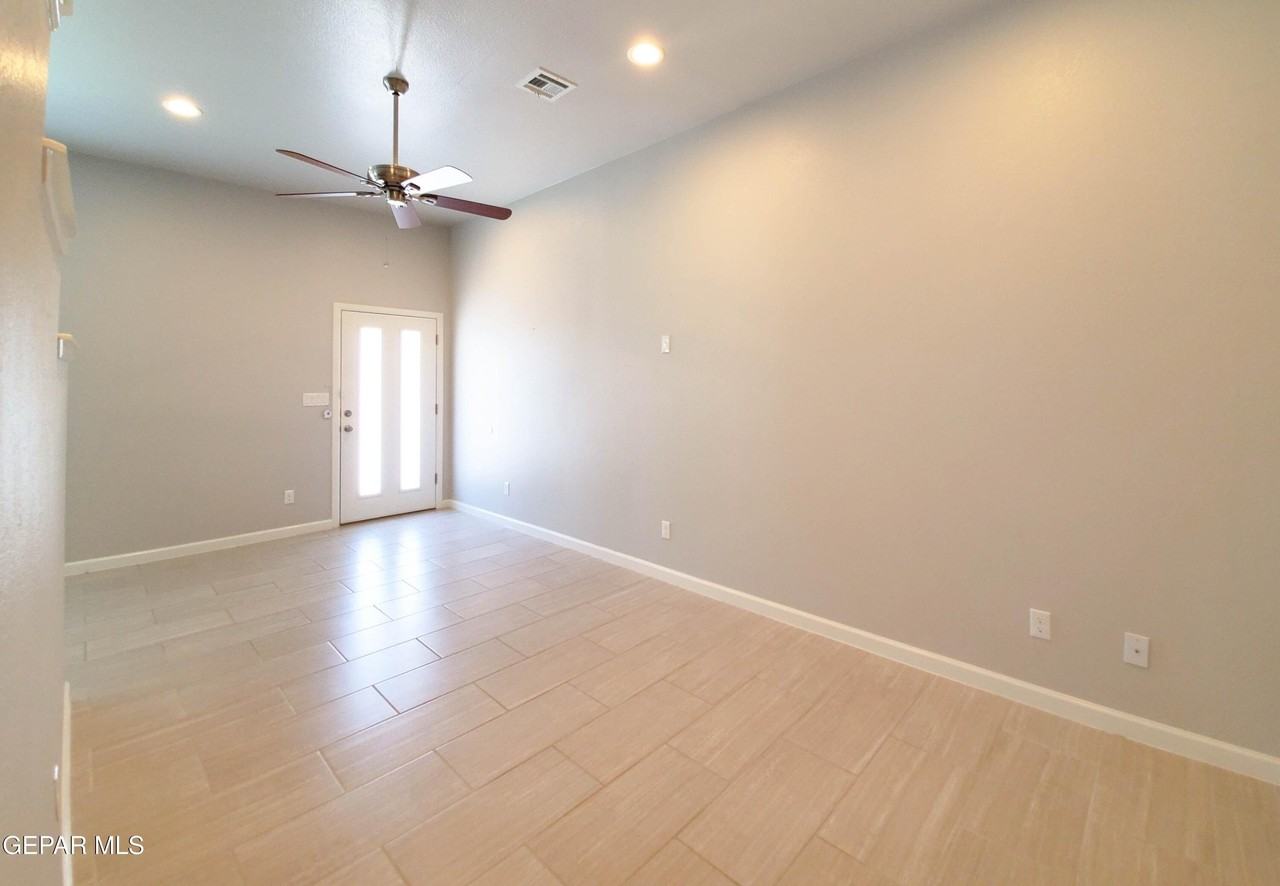 6524 Hoop St #A - Photo 4 of 19