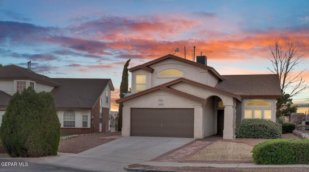 7489 Plaza Redonda Dr - Photo 2 of 49