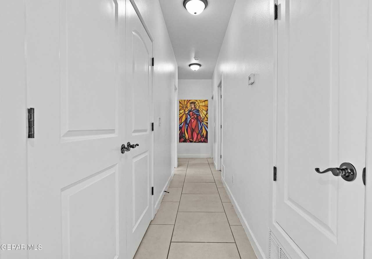 7161 N Skies Ln - Photo 6 of 29