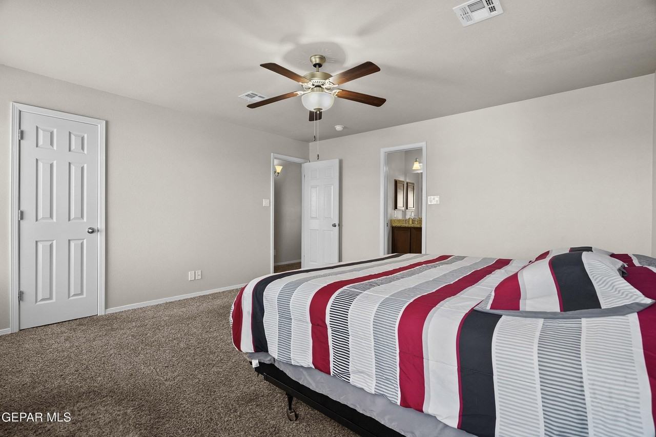 331 Malta St - Photo 7 of 32