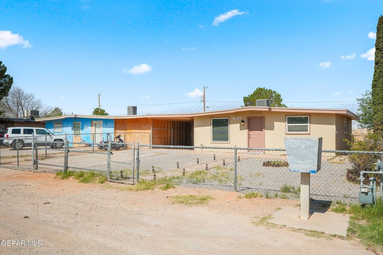 3977 Las Casitas Dr #B - Photo 2 of 28