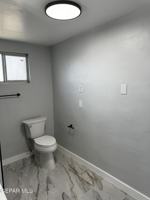 featured image of 10277 N Loop Dr #B