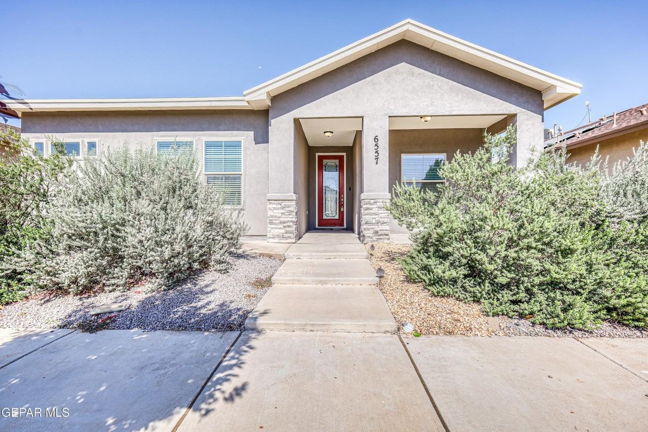 6557 Toivoa Pl - Photo 5 of 48