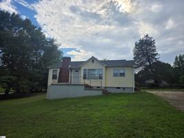 featured image of 170 Carol Dr