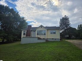 170 Carol Dr - Photo 1 of 1