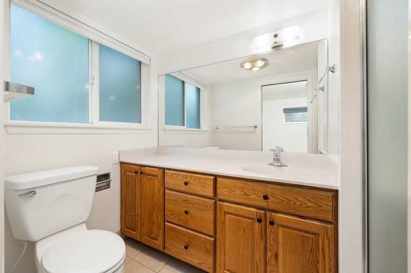 627 S St #3 - Photo 3 of 12