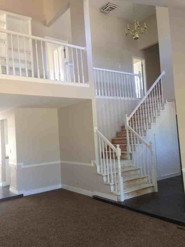 1987 E Ashridge Cir - Photo 3 of 12