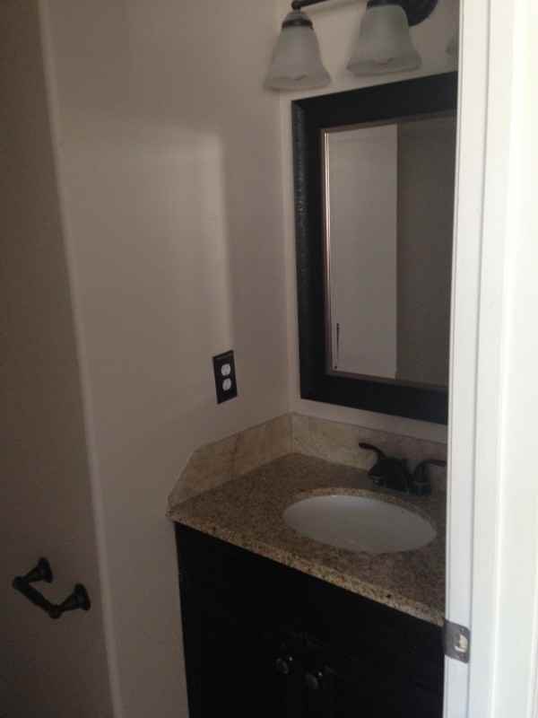 1987 E Ashridge Cir - Photo 4 of 12