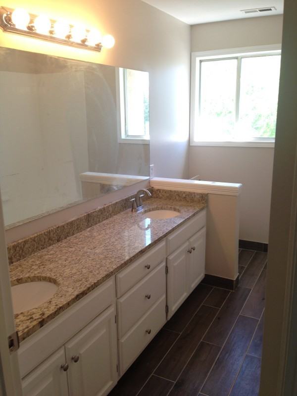 1987 E Ashridge Cir - Photo 5 of 12