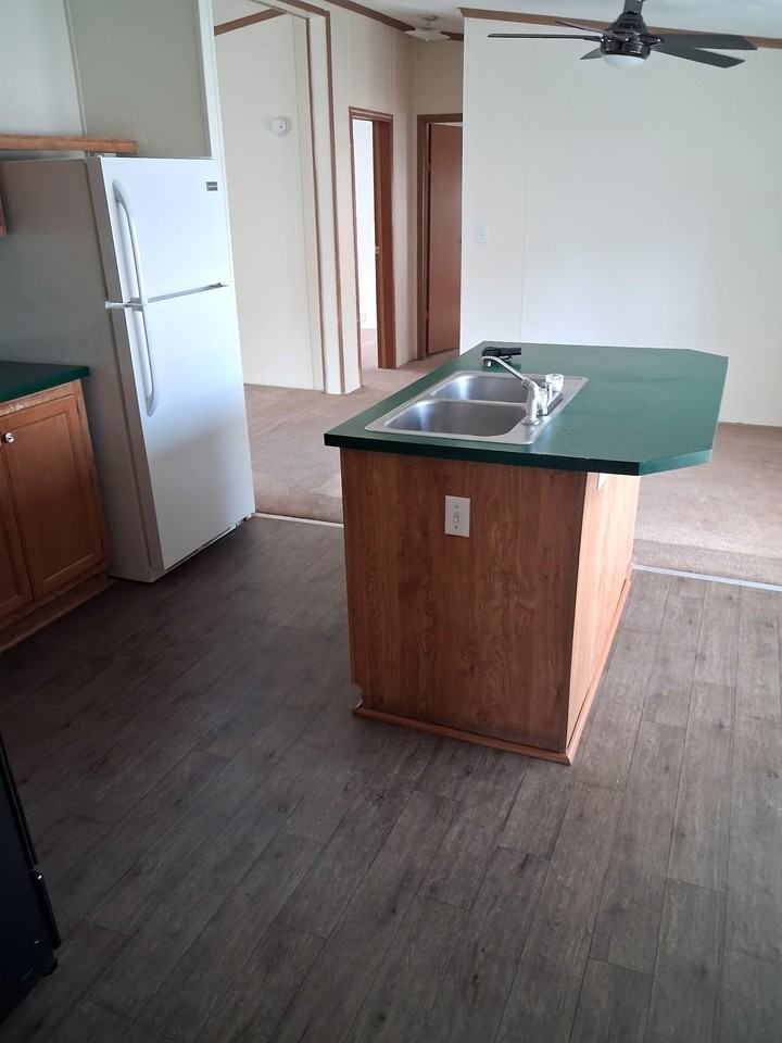2042 Mcdivitt Ct #159 - Photo 4 of 9