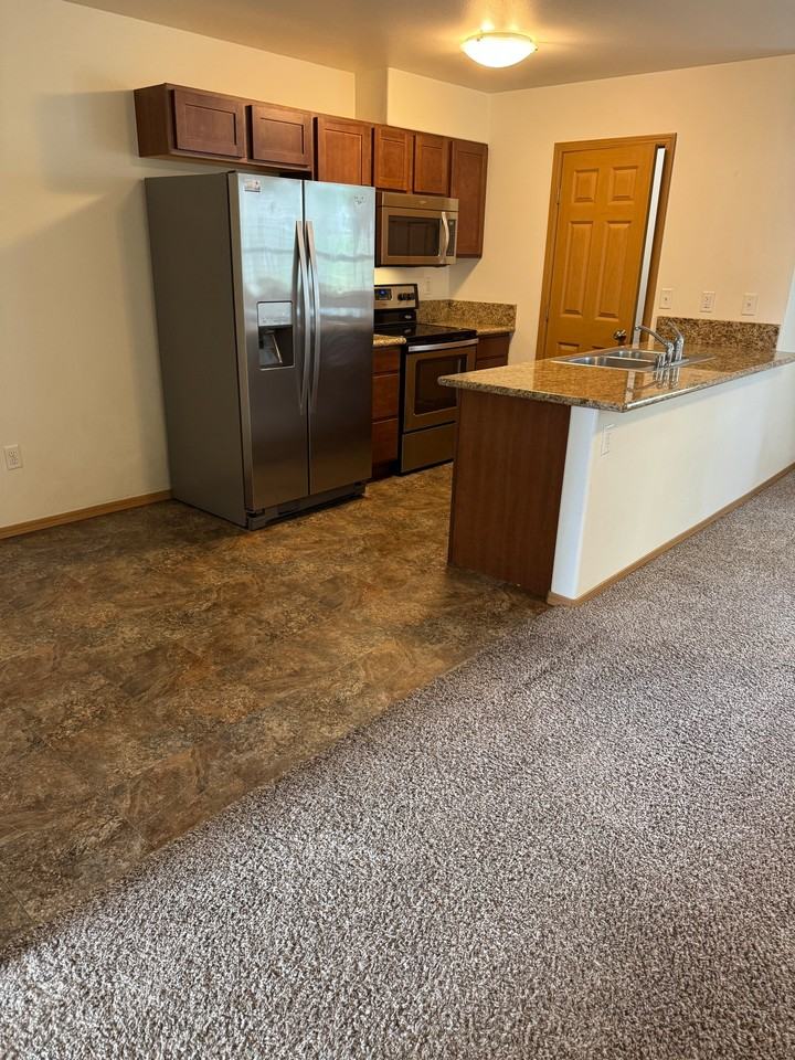 5645 E Bogard Rd #4 - Photo 2 of 13