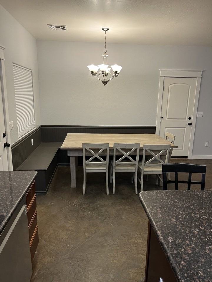 720 Sw - Photo 5 of 20