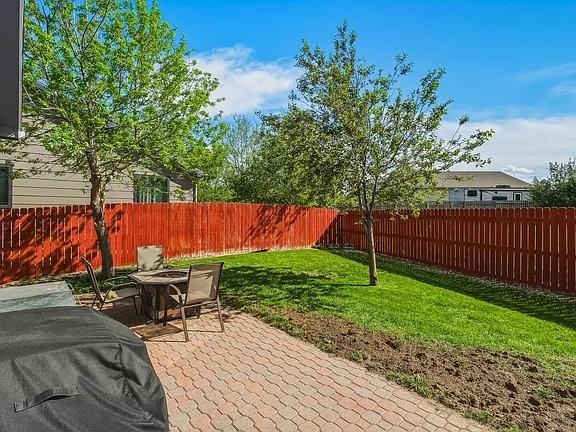 2114 Meadow Dr - Photo 7 of 8