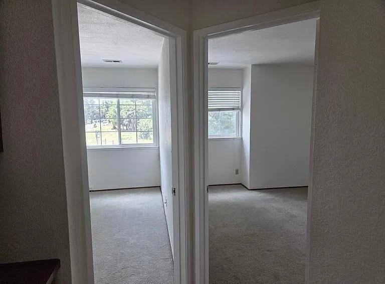 1302 Araujo St - Photo 6 of 9