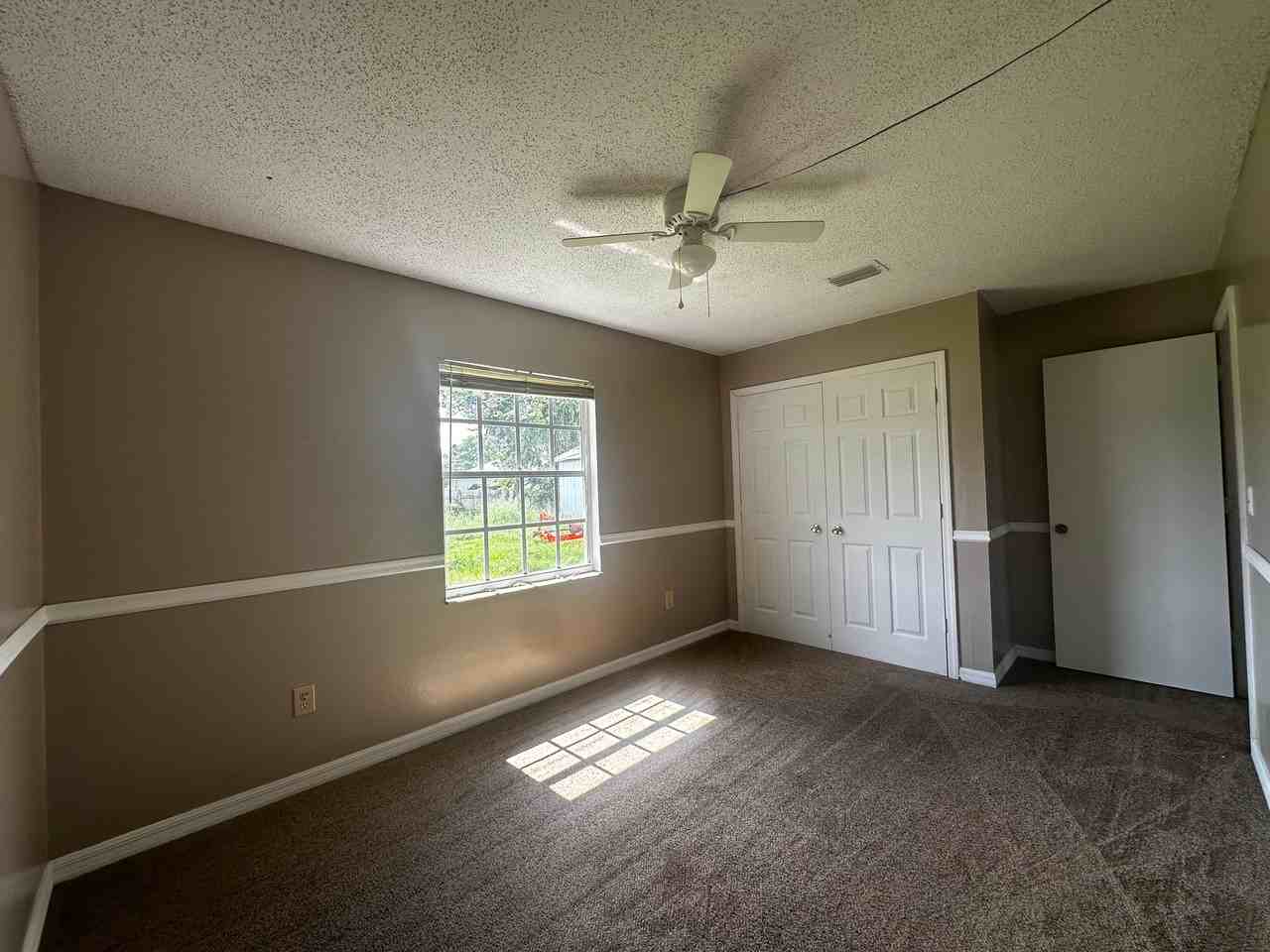 6574 Bamboo Ave - Photo 4 of 9
