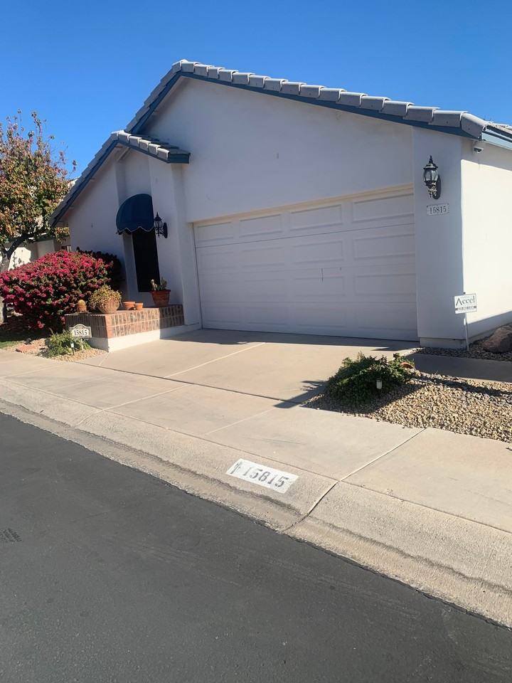 15815 N 5th Ave - Photo 4 of 15