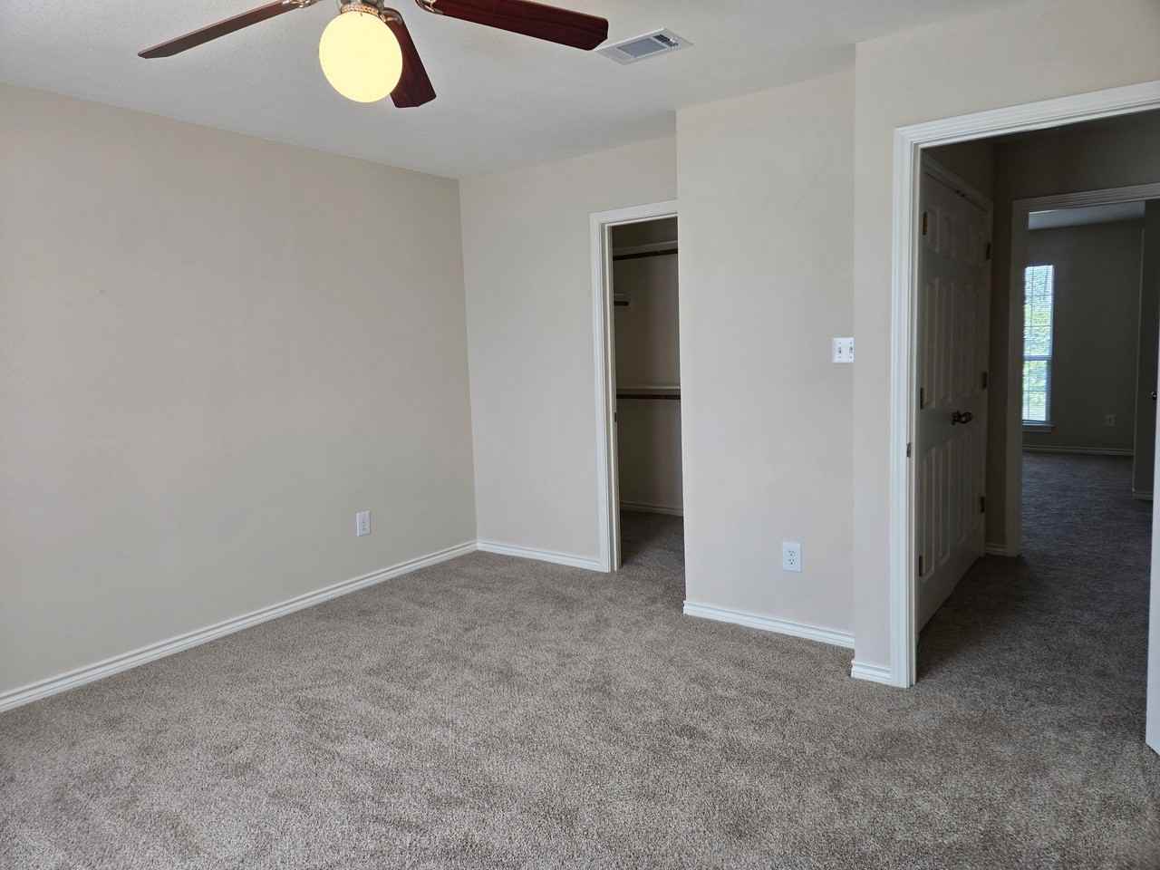 1228 Welsh Ave - Photo 5 of 7