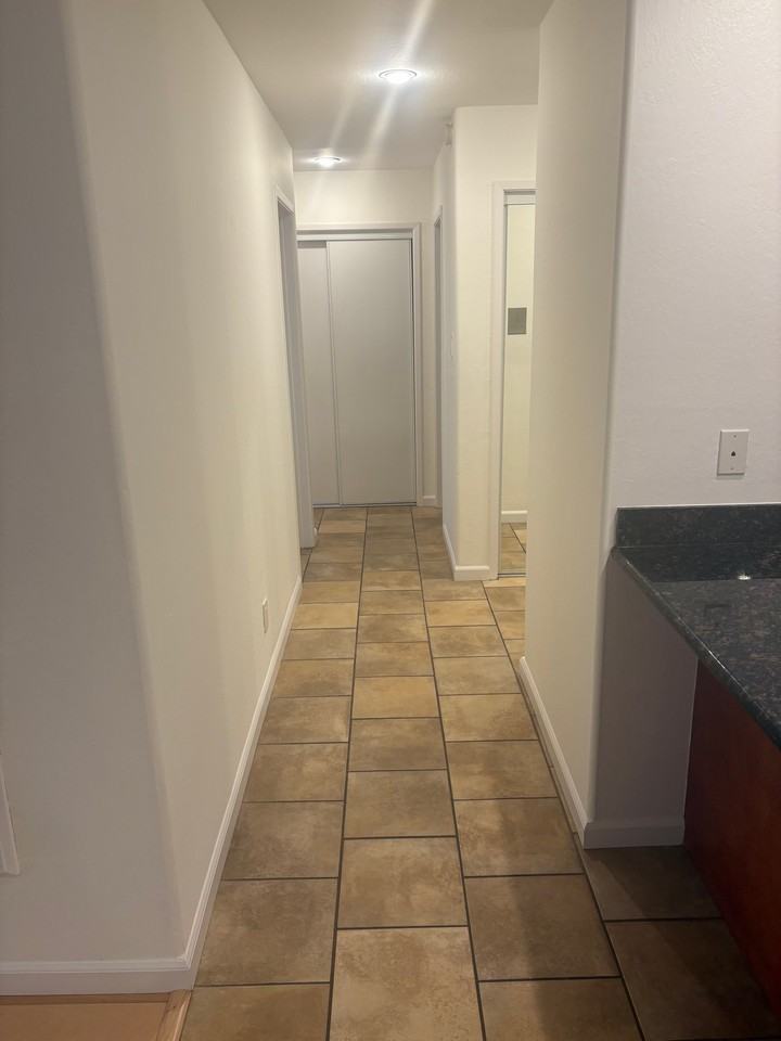 3840 Howe St #101 - Photo 5 of 14