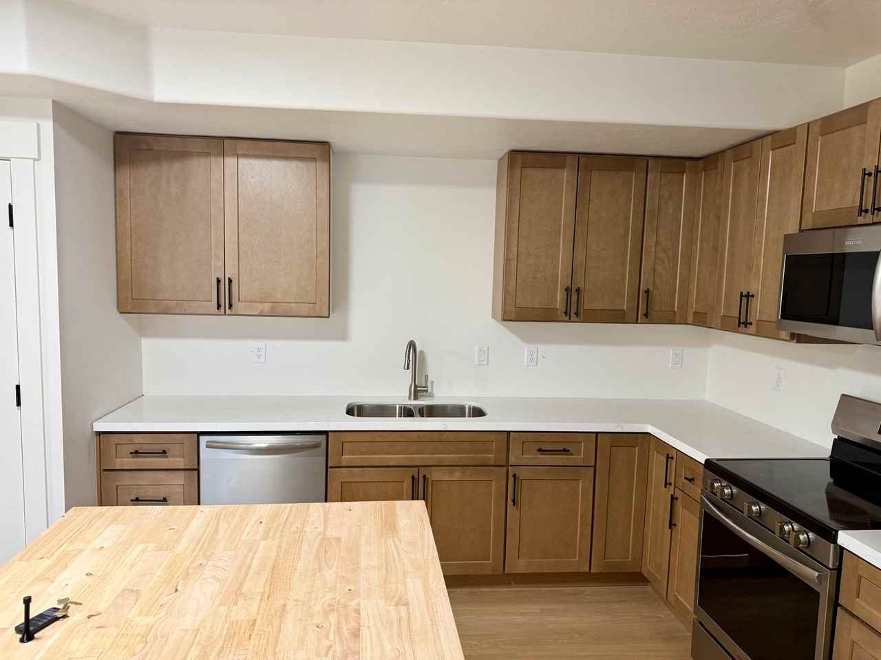11282 S Alpine Creek Way - Photo 5 of 20
