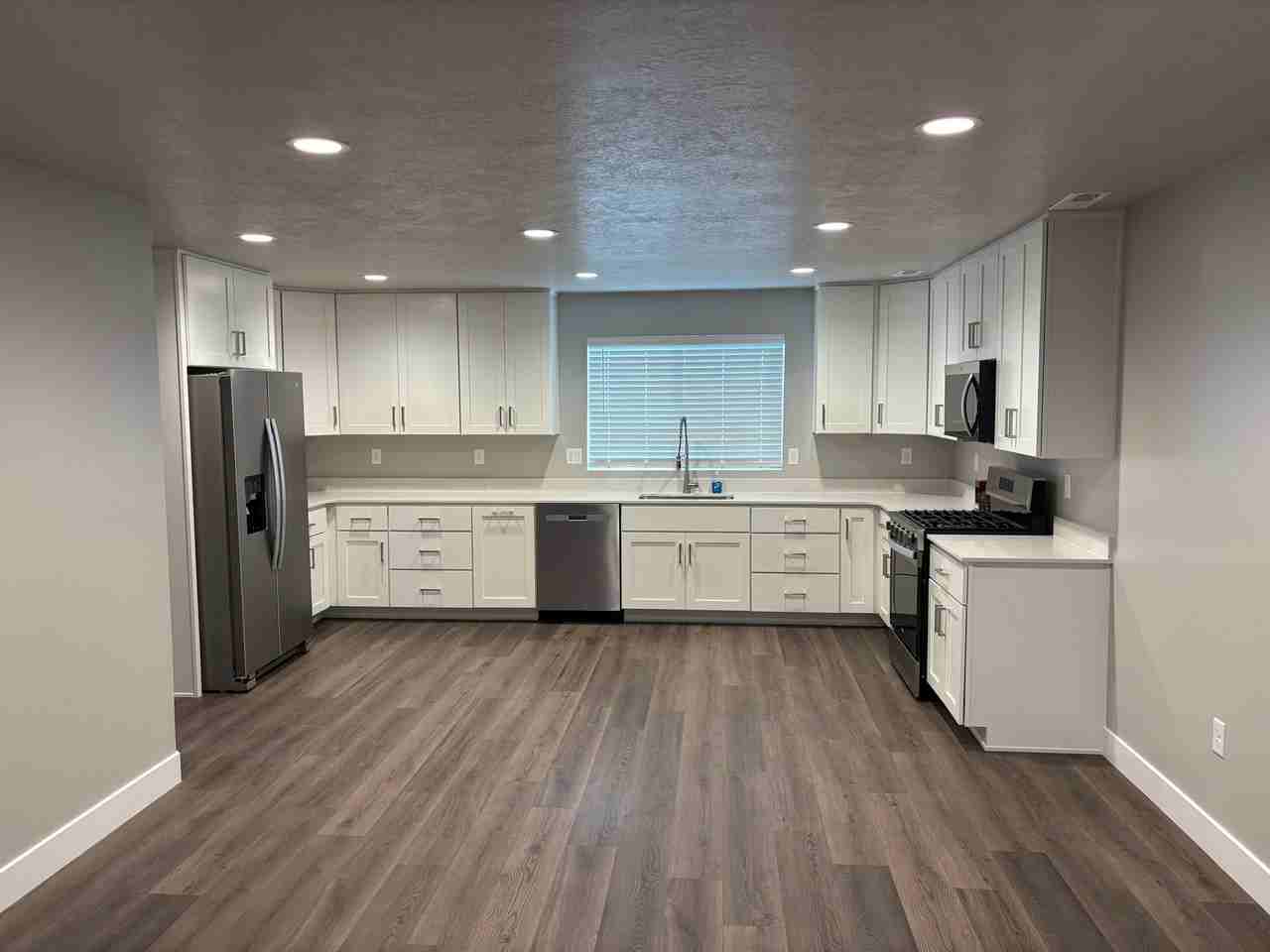 4396 Westnorth - Photo 4 of 19