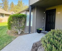 featured image of 155 Ne Craven Rd #M13