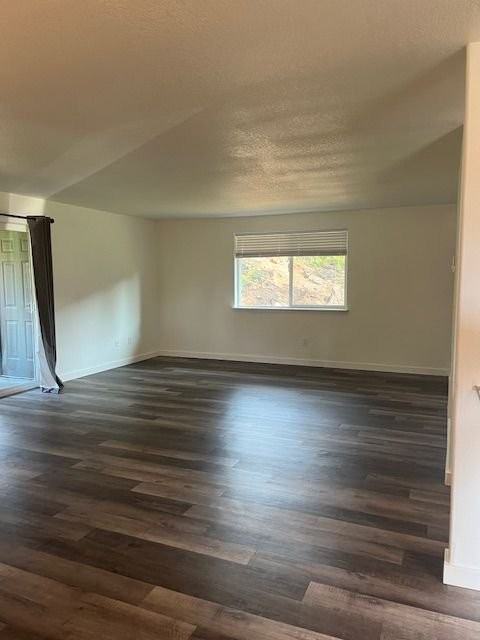 155 Ne Craven Rd #M13 - Photo 6 of 11