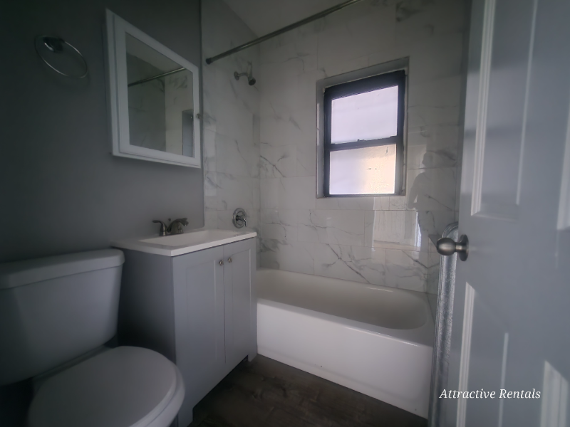 2916 W 64th St #1 - Photo 6 of 10