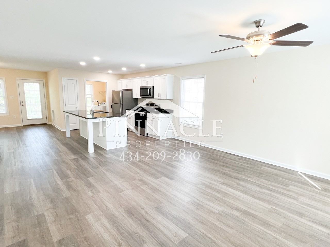 2305 Tazewell Ave #B - Photo 2 of 20