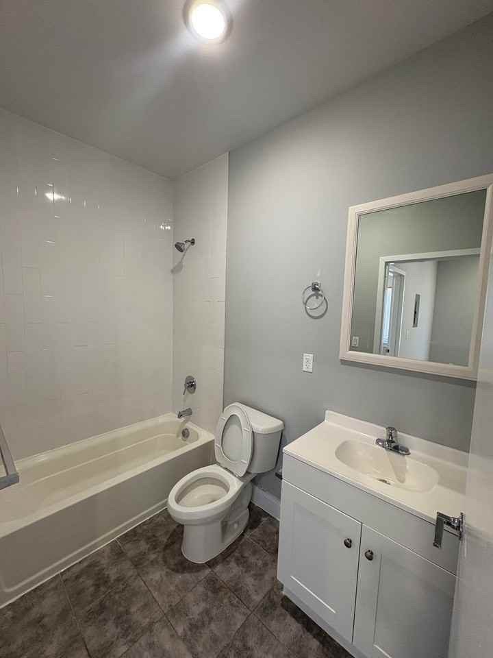 73 Beech St #303 - Photo 6 of 9