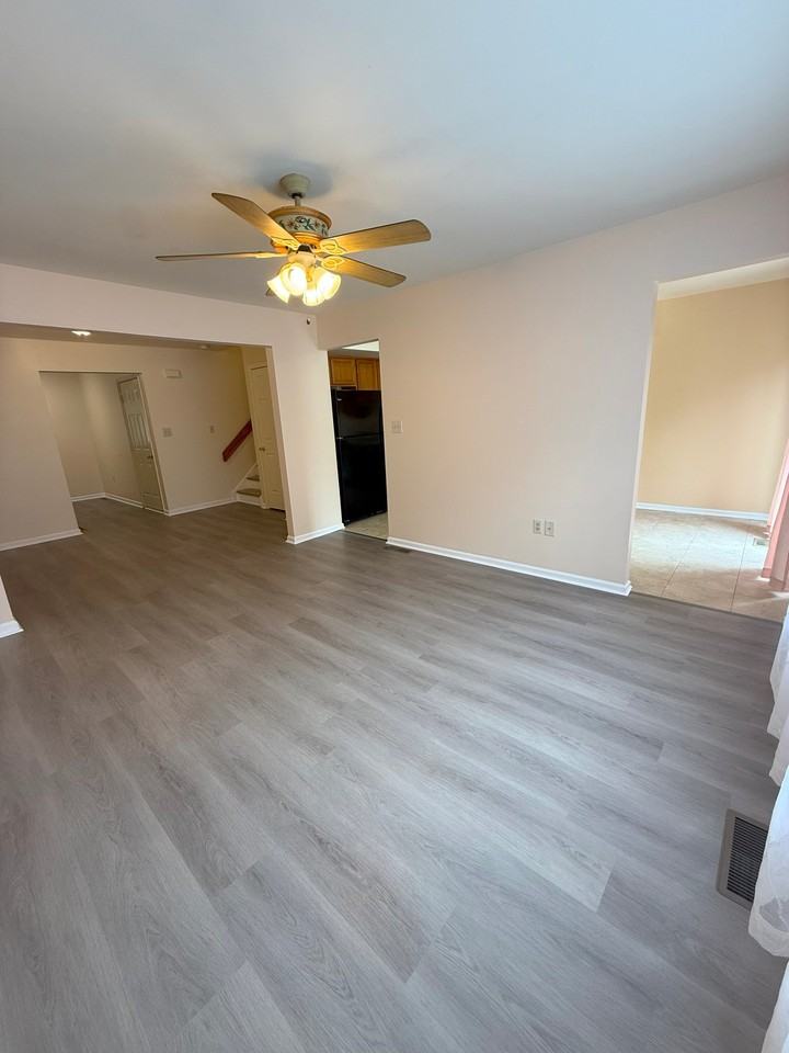 112 Galway Cir - Photo 3 of 20