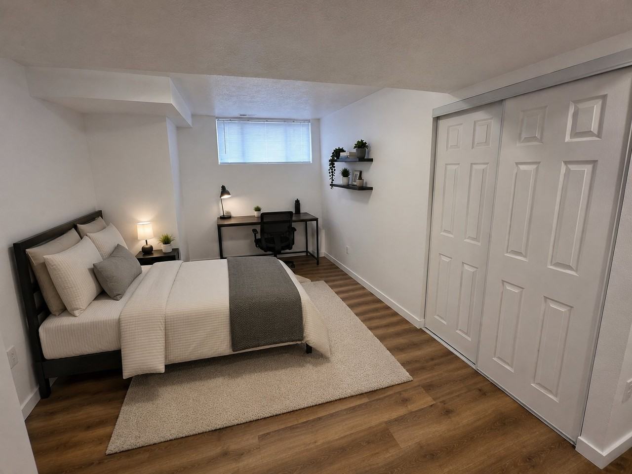 1176 E 4th Ave #1176 - Photo 6 of 7